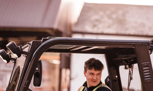 A Crediton Milling lorry driving into the yard